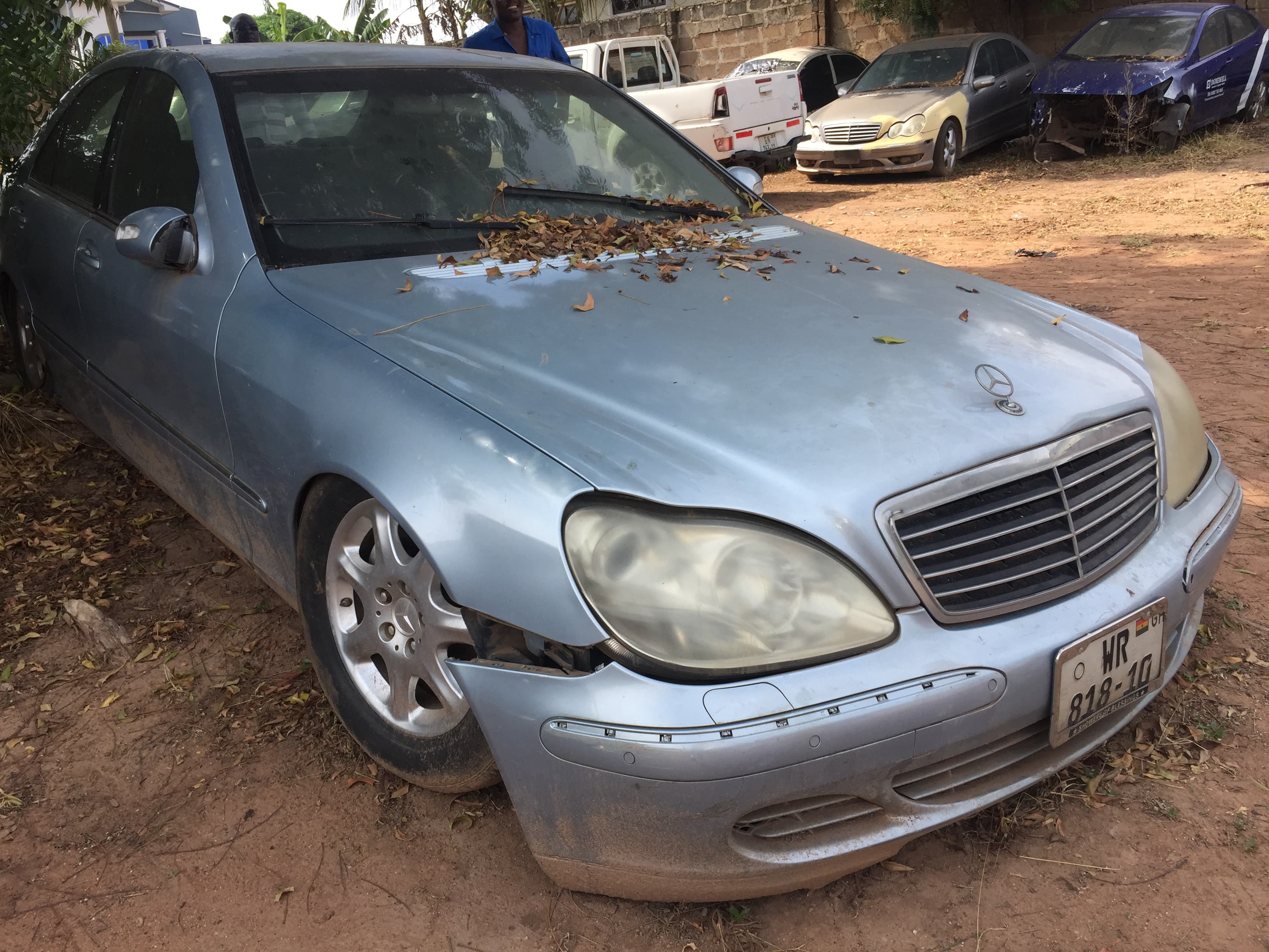 Mercedes Benz S320 - image 1